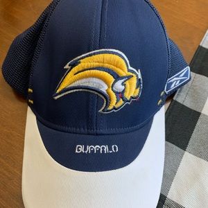 Vintage Buffalo Sabres hockey hat
